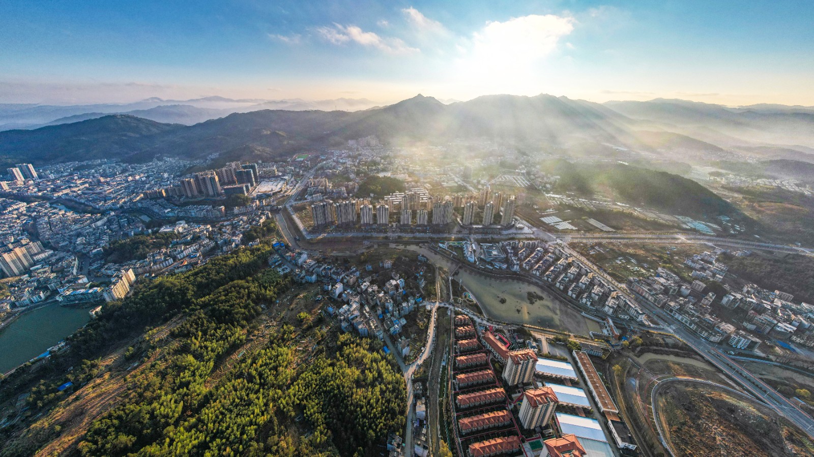 周宁城区（叶晓晖 摄）