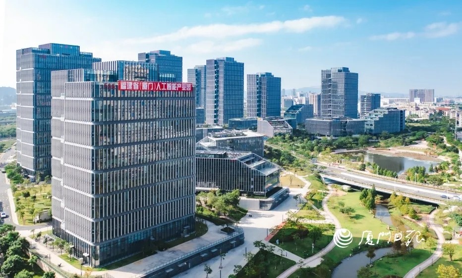 厦门软件园大力推进福建省（厦门）人工智能产业园建设。图为厦门软件园三期F片区。（厦门日报记者 林铭鸿 摄）